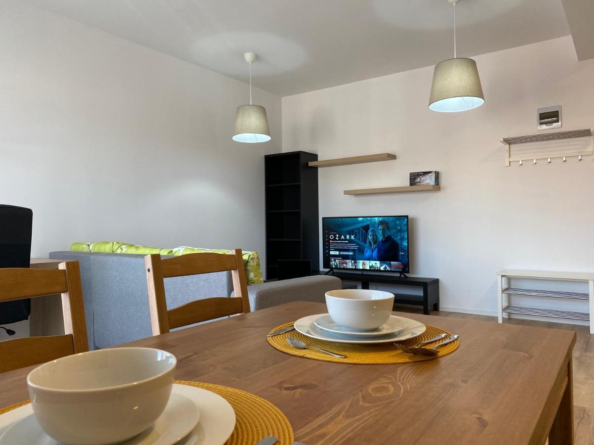 Glam Apartments Lipatti Near Iulius Mall And City Center Timişoara Exteriör bild