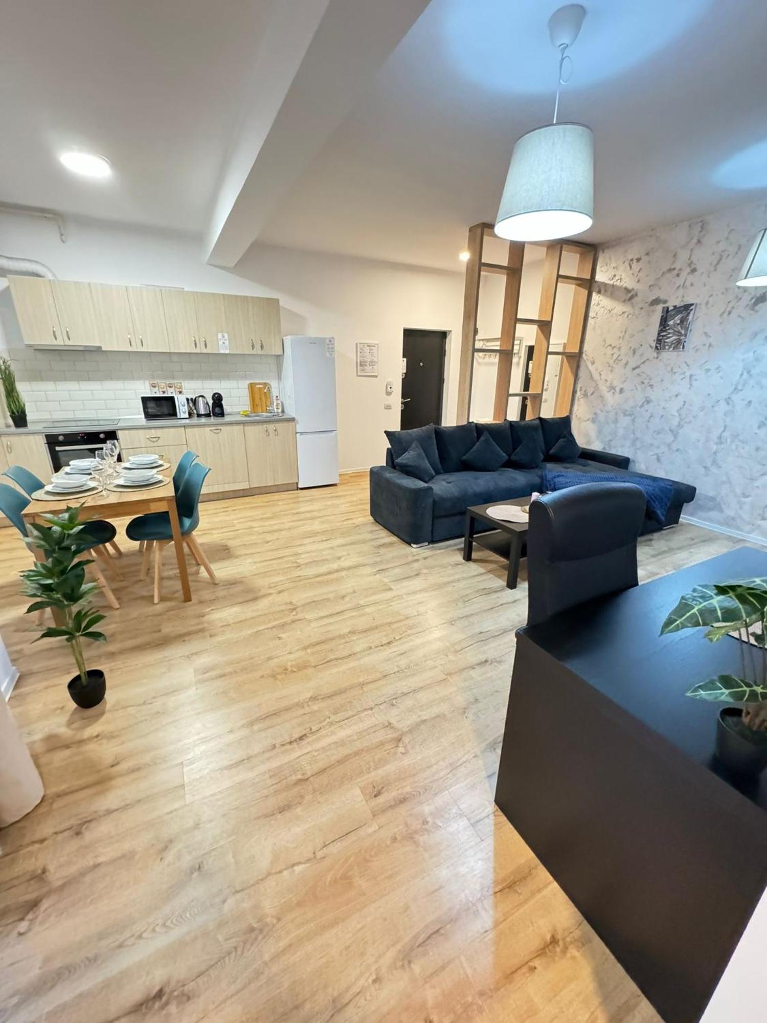 Glam Apartments Lipatti Near Iulius Mall And City Center Timişoara Exteriör bild