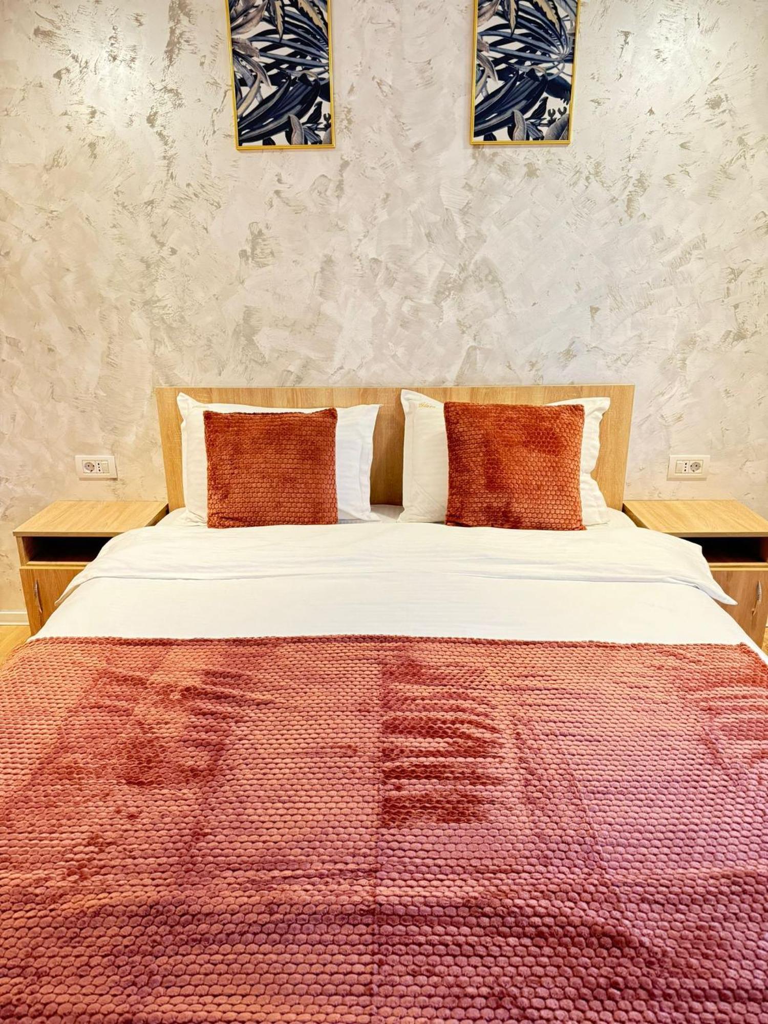 Glam Apartments Lipatti Near Iulius Mall And City Center Timişoara Exteriör bild