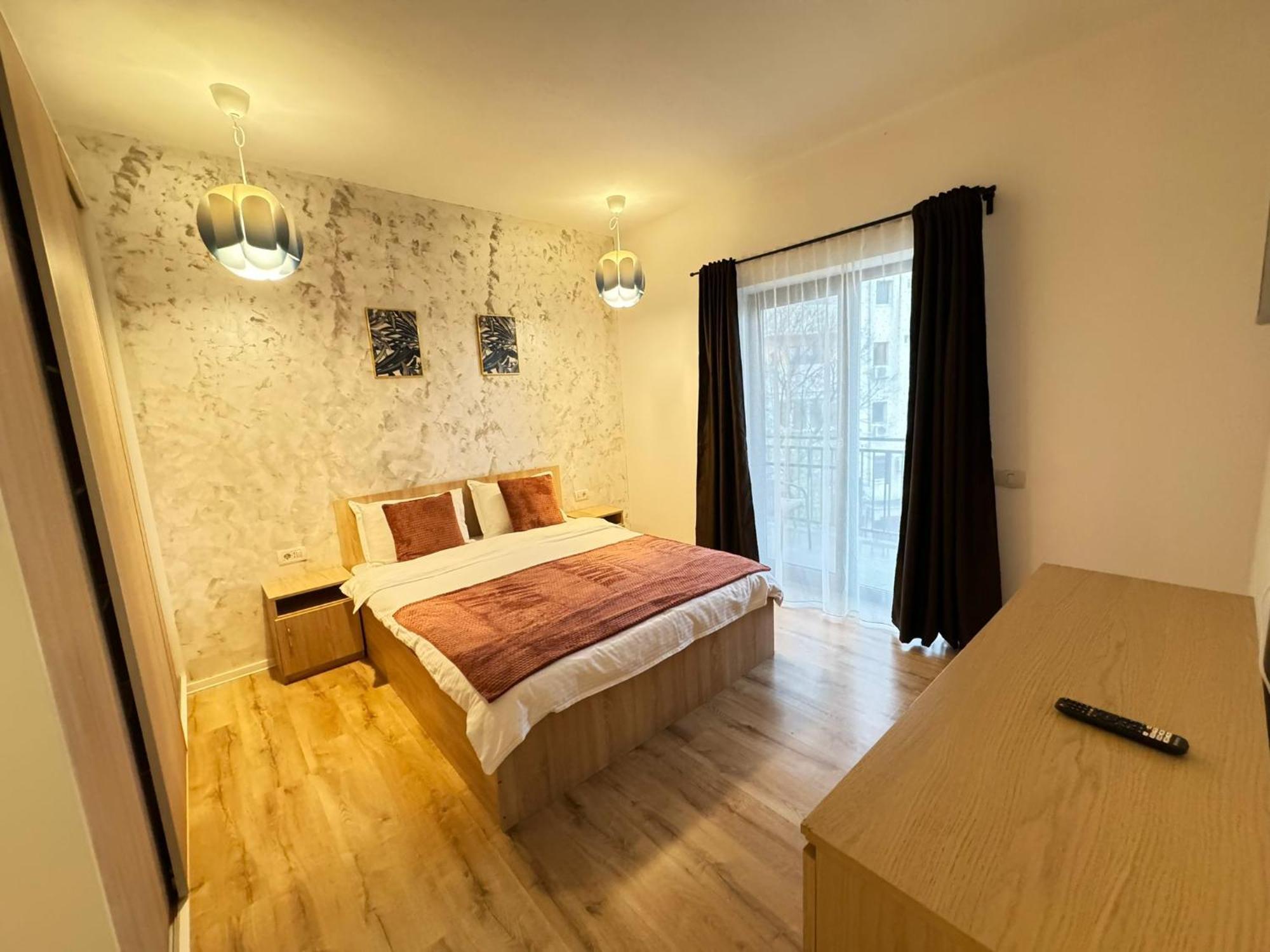 Glam Apartments Lipatti Near Iulius Mall And City Center Timişoara Exteriör bild